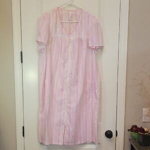 Women 2X Pink Purple Green and White Striped Zip Nightgown With Pockets